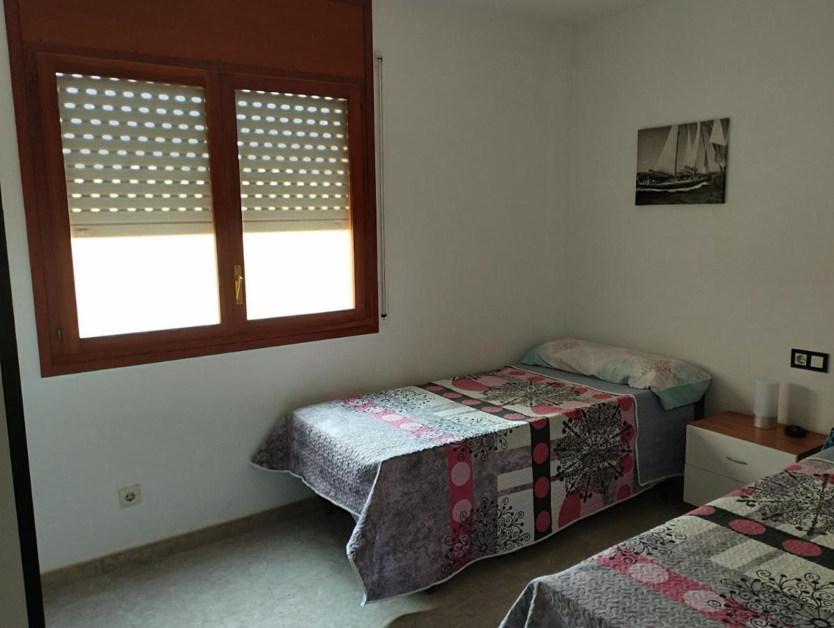 Apartamento Primera Linea De Mar En Ebrehogar Л'Амполя Екстер'єр фото